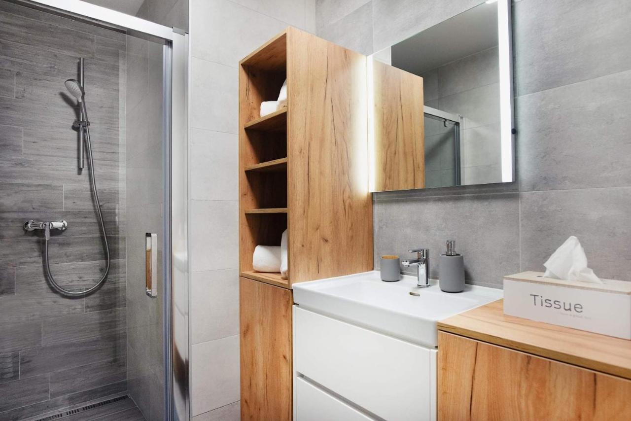 Apartmany Palenica & Ostredok - Galeria Apartments Jasna Lucky เดมานอฟสกา โดลินา ภายนอก รูปภาพ