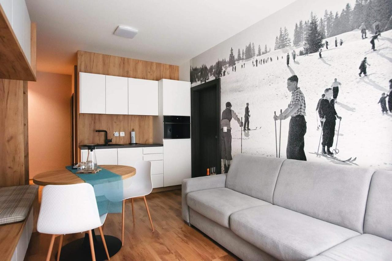 Apartmany Palenica & Ostredok - Galeria Apartments Jasna Lucky เดมานอฟสกา โดลินา ภายนอก รูปภาพ